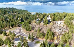 206 Kokanee Drive E, Rexford, MT 59930