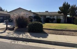 508 S Albert, Exeter, CA 93221
