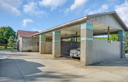 1004 E Lake Ave, Celina, TN 38551