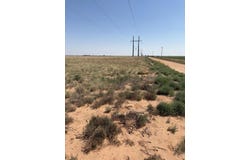 Elk Road, Levelland, TX 79336