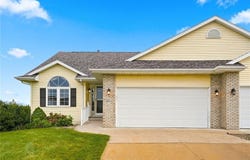 201 Wildcat Trail, Shellsburg, IA 52332