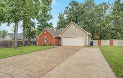 1004 Primrose Cv, Corinth, MS 38834