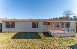 4 Maple Road, Southington, CT 06489