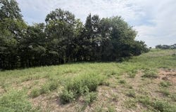 Forrest Road, Cameron, MO 64649