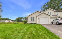 601 Strand Pond Circle, Webster, NY 14580