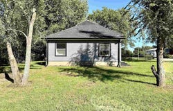 1423 S 21st Street, Centerville, IA 52544