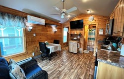16 PINE Ln, Lakeside, OR 97449