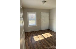 719 Hunt Street, Statesville, NC 28677