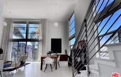 13326 Beach Ave, Marina Del Rey, CA 90292