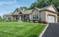 7 Dehart Ct, Wayne Twp., NJ 07470-7424
