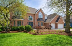 960 Danielson Court, Gurnee, IL 60031