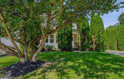 805 MILMONT AVE, SWARTHMORE, PA 19081