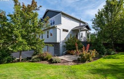 116 NE 13TH Ave, Albany, OR 97321