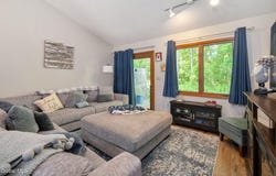 4034 Georgetown Square, Schenectady, NY 12303
