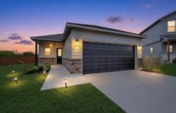 3038 LAGUNA CLFS, Converse, TX 78109