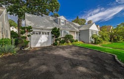 175 E Carpenter Street, Valley Stream, NY 11580