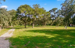 6267 Old Highway Road, Inez, TX 77968