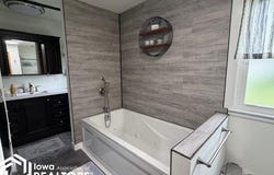 765 W 5Th Street, Garner, IA 50438