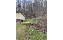 711 Frog Pond Road, Inez, KY 41224