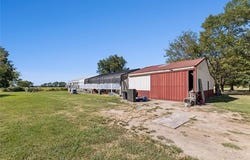 20220 E 700 Road, Wagoner, OK 74467