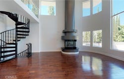 22500 N Summit Ridge, Chatsworth, CA 91311