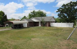 602 S 4th Street, Tecumseh, OK 74873