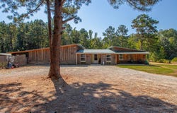 400 Aden Ave, Haskell, AR 72015