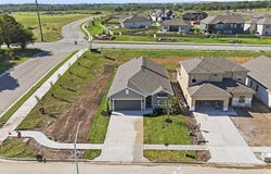 1301 Saddle Court, Raymore, MO 64083