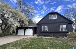 2404 S Holt Ave, Sioux Falls, SD 57103