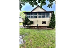 406 E Saint Paul Street, Spring Valley, IL 61362