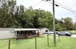 3336 Puncheon Creek, Sitka, KY 41255