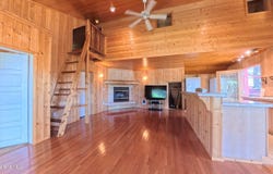 115 CHATCOLET UPPER Rd, Plummer, ID 83851