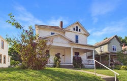 324 E 6th Avenue, Lancaster, OH 43130