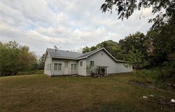 Shobonier, IL 62885