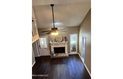 106 N Brighton Drive, Jackson, MS 39211