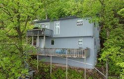 24930 Leona Lane, Versailles, MO 65084