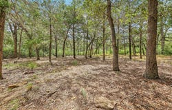 267 Corral Rd, Smithville, TX 78957