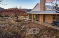 397 N WENDY Dr, Torrey, UT 84775