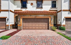 16605 SW 42nd Way, Miami, FL 33185