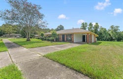 4902 Sprucewood Ct, Baker, LA 70714