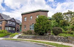 4 View Avenue, Albany, NY 12209