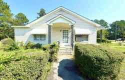 3 N Hazel Ave., Andrews, SC 29510