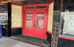 204 Main Street, Smithville, TX 78957