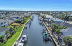 1016 SIGNET Drive, APOLLO BEACH, FL 33572