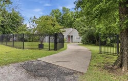 2776 E 49th Street, Tulsa, OK 74105