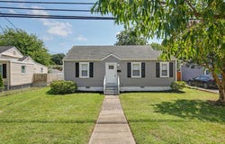 2112 E Pembroke Ave, Hampton, VA 23664