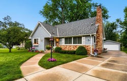 6907 46th Avenue N, Crystal, MN 55428