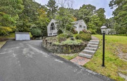 34 Joanne Drive, Hooksett, NH 03106
