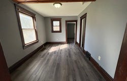 566 Sumner Street, Akron, OH 44311