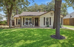 712 Thersa Drive, River Oaks, TX 76114